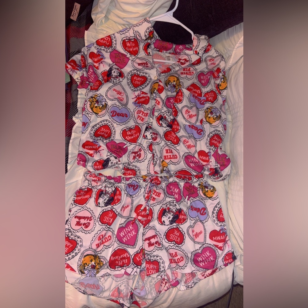 Women’s Pajama Sets! LIKE NEW! ONLY WORN 2/3X!